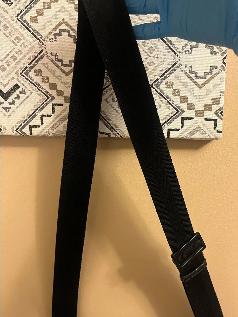 Gucci Men's Black Monogram Messenger Bag w/ COA